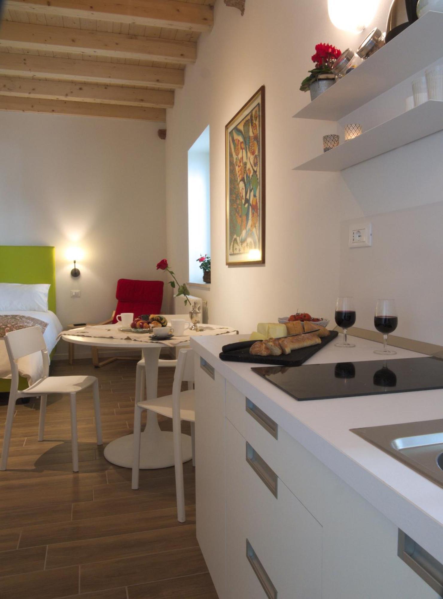 Ai Portoni Appartement Verona Buitenkant foto