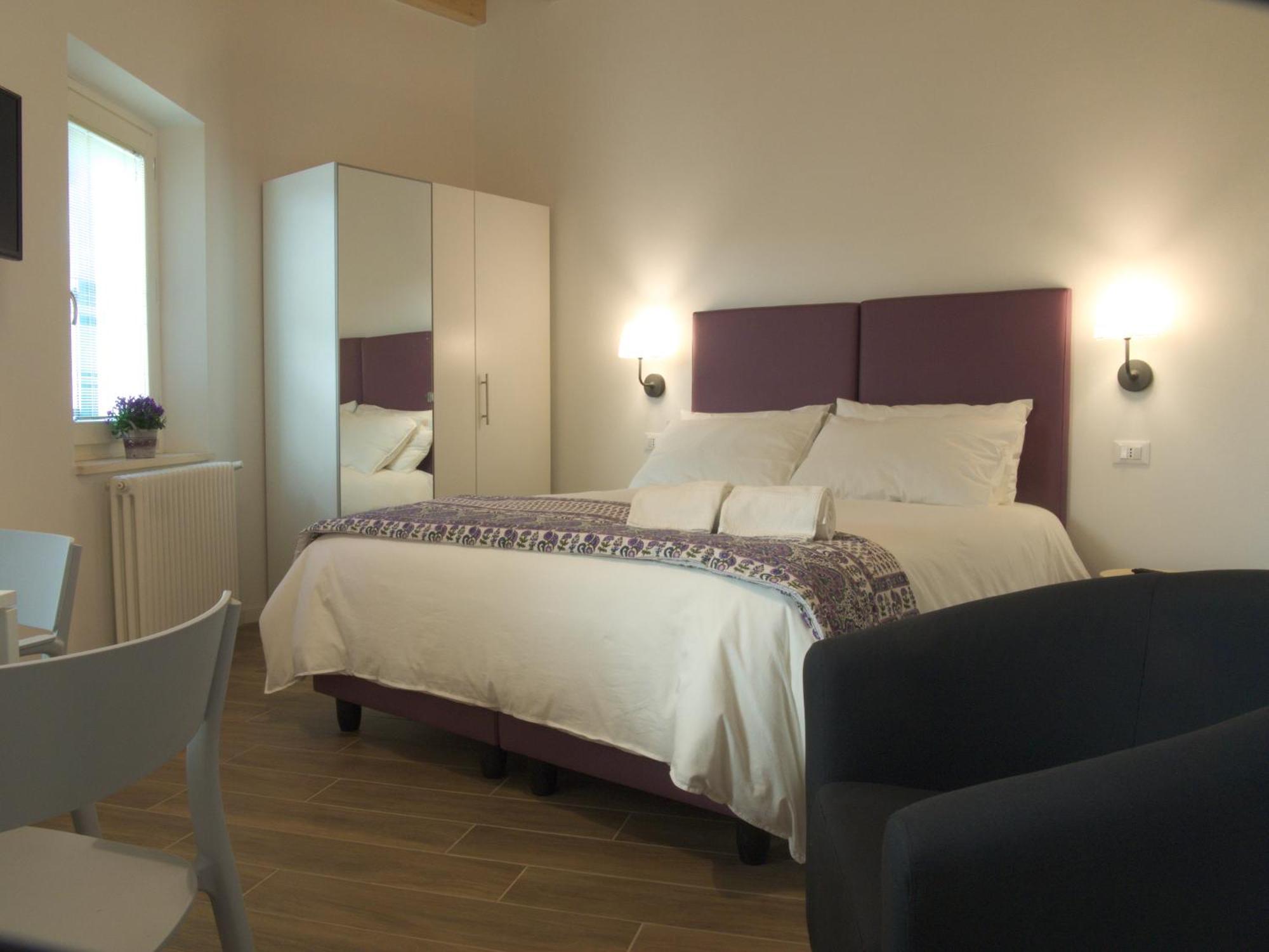 Ai Portoni Appartement Verona Buitenkant foto